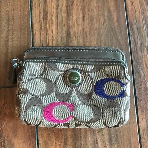 Coach Handbags - Coach Change Wallet